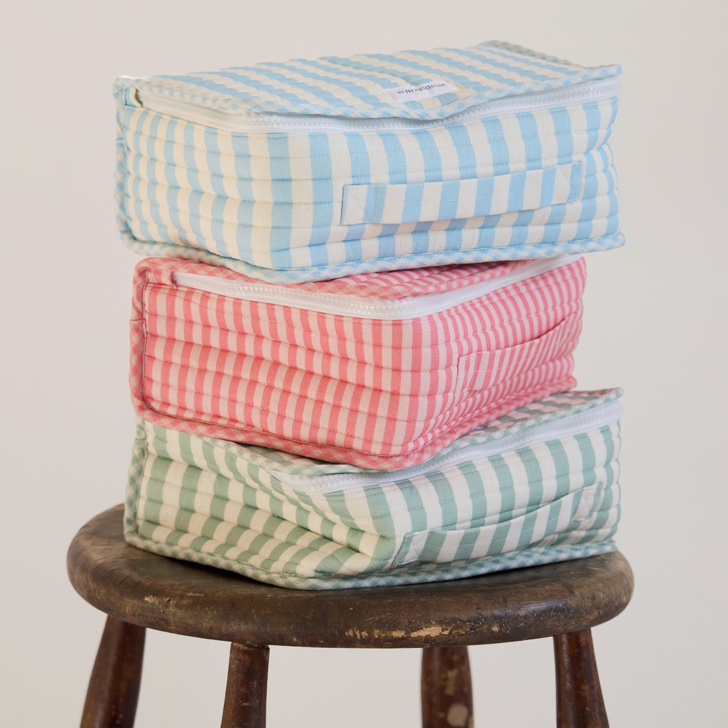 Henderkit Wild Berry